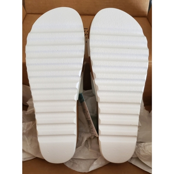 NWT IOB Reef Cushion Vista Hi White Slide Cork Sandals Womens 10 Vegan - Picture 3 of 8